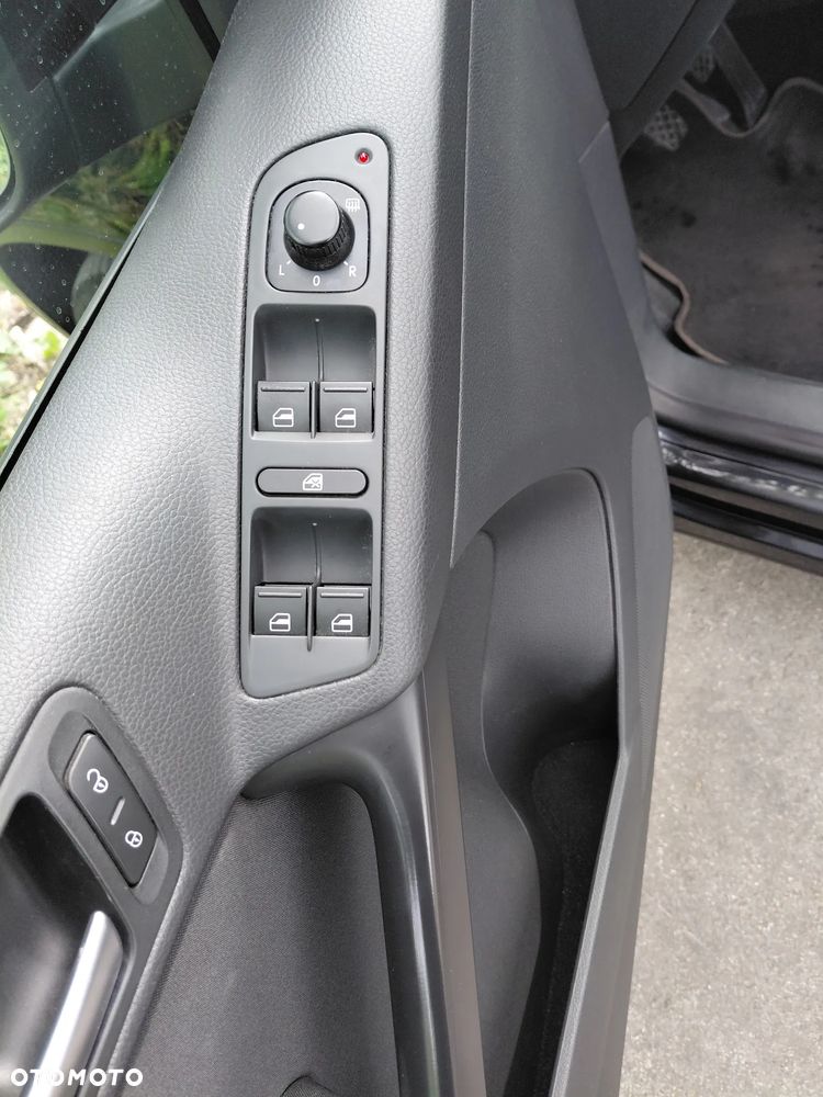 Volkswagen Tiguan - 26