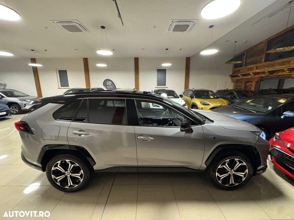 Toyota RAV4 Style - 6