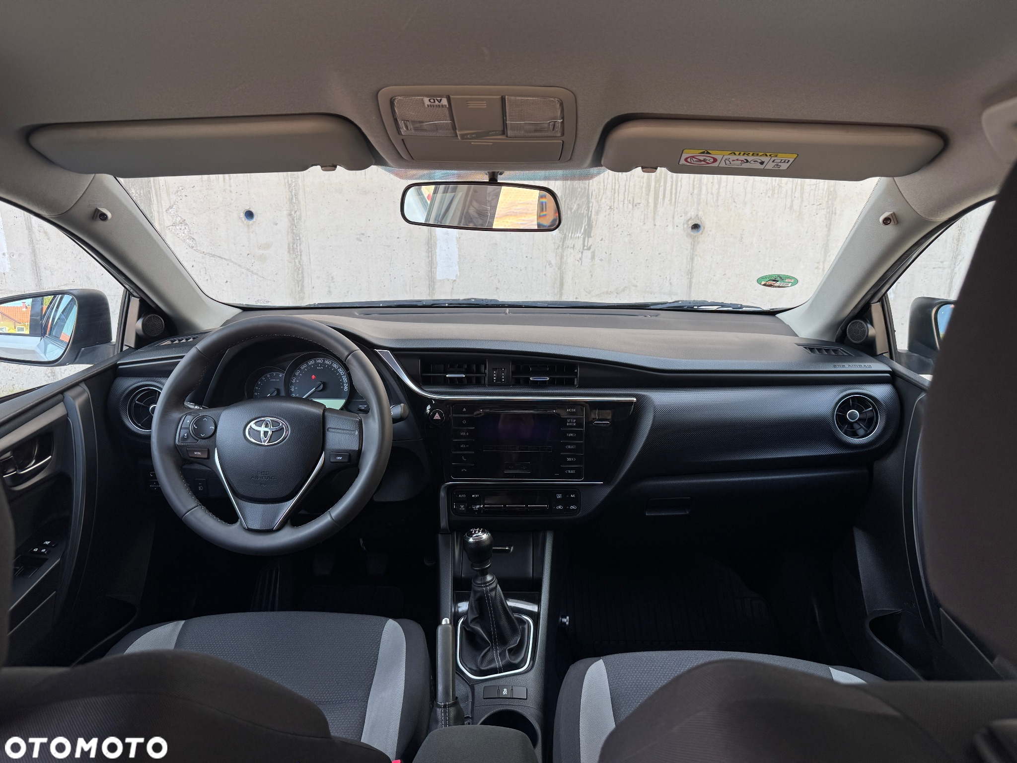 Toyota Auris 1.33 VVT-i Luna - 2