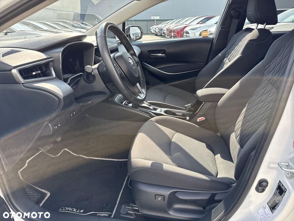 Toyota Corolla 1.8 Hybrid Comfort - 14