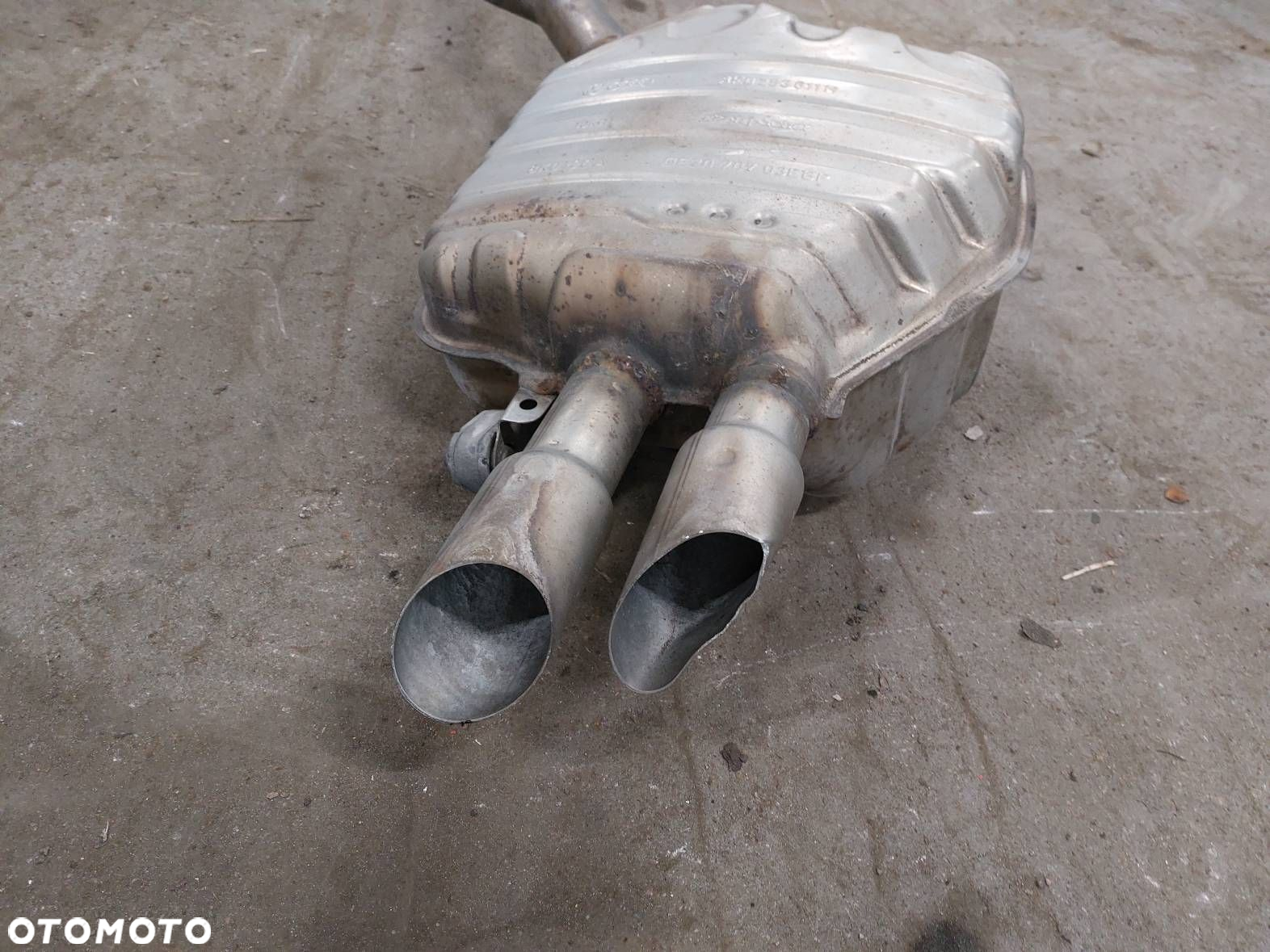 TŁUMIK WYDECH KOŃCOWY + ŚRODKOWY AUDI A4 B8 2.0 TDI 8K0253611H 4B0253097C - 2