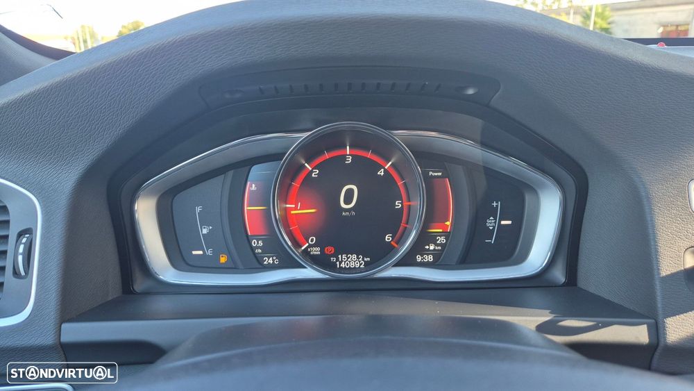 Volvo V60 2.0 D2 R-Design Momentum - 20