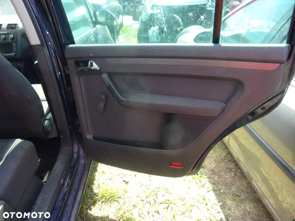 VW Touran 1T1 zderzak maska lusterka szyby wnętrze fotele części - 16