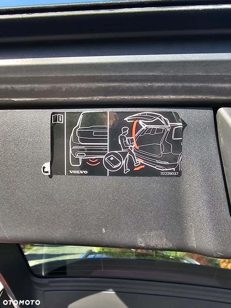 Volvo V90 - 16