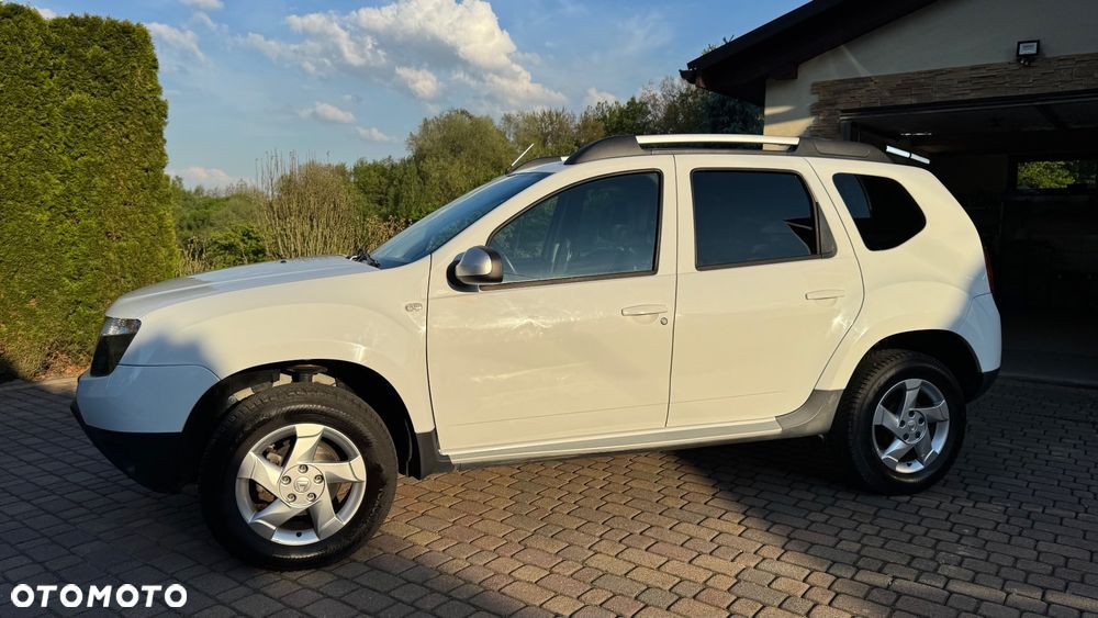 Dacia Duster 1.6 Laureate 4x4 - 2