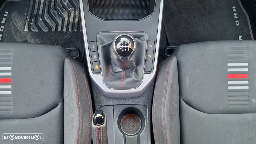 SEAT Arona 1.0 TSI FR - 26