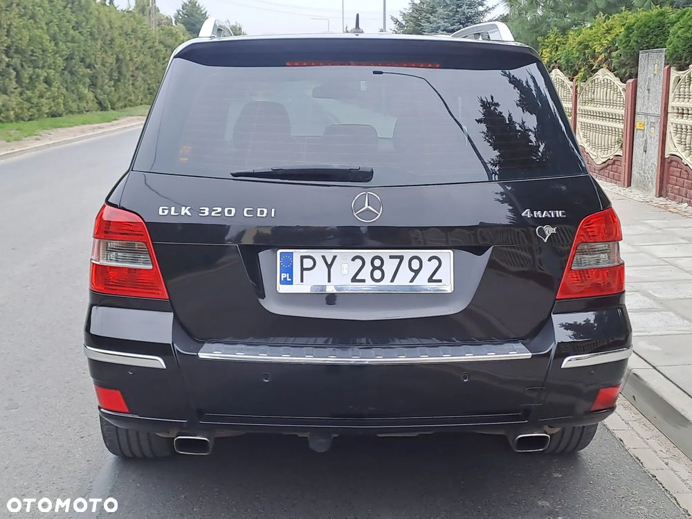 Mercedes-Benz GLK - 14