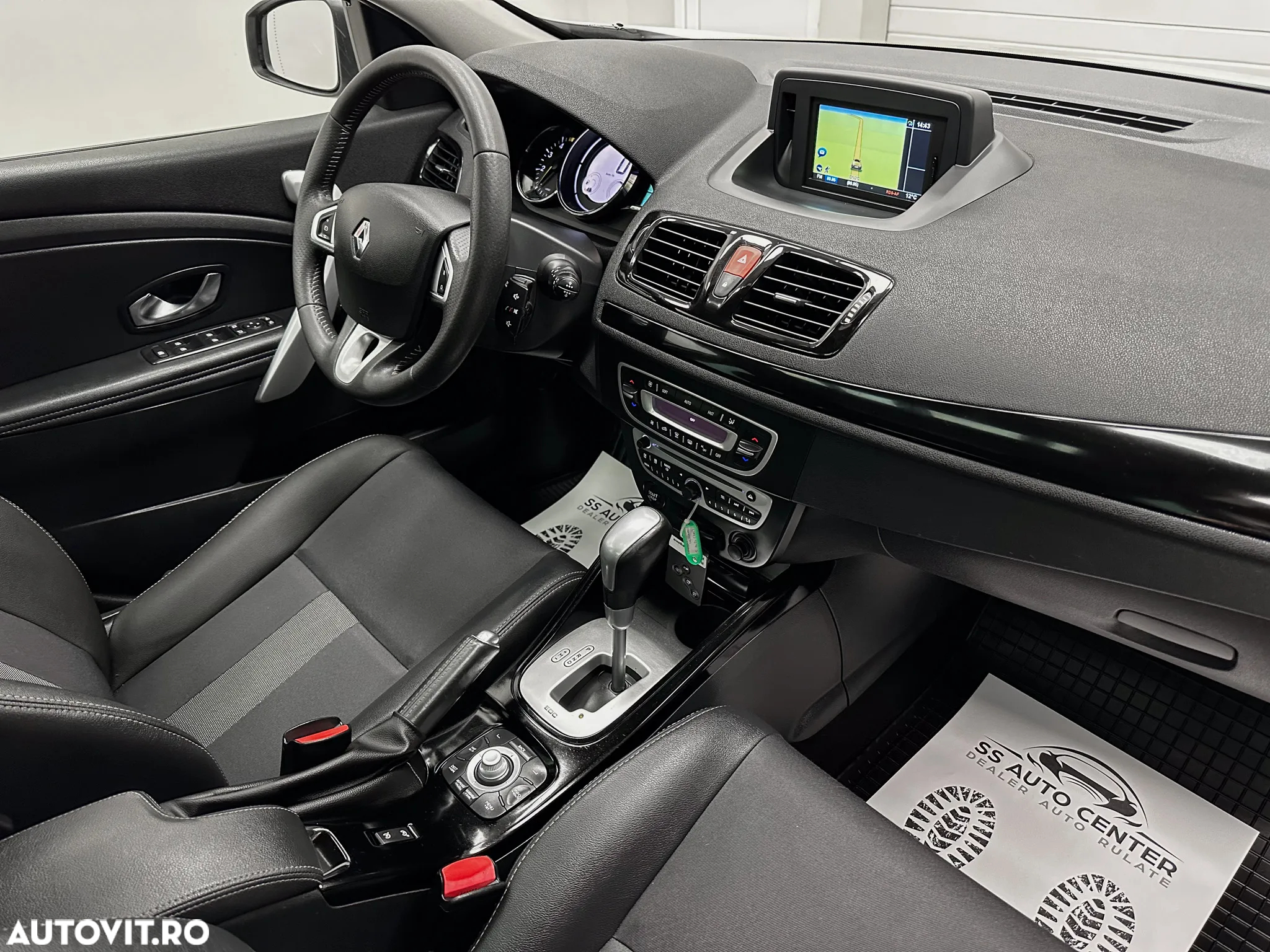 Renault Megane dCi 110 FAP EDC Bose Edition - 13