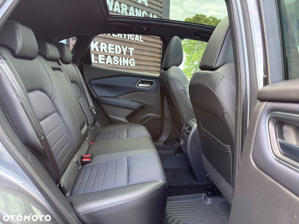 Nissan Qashqai 1.3 DIG-T Tekna+ - 19