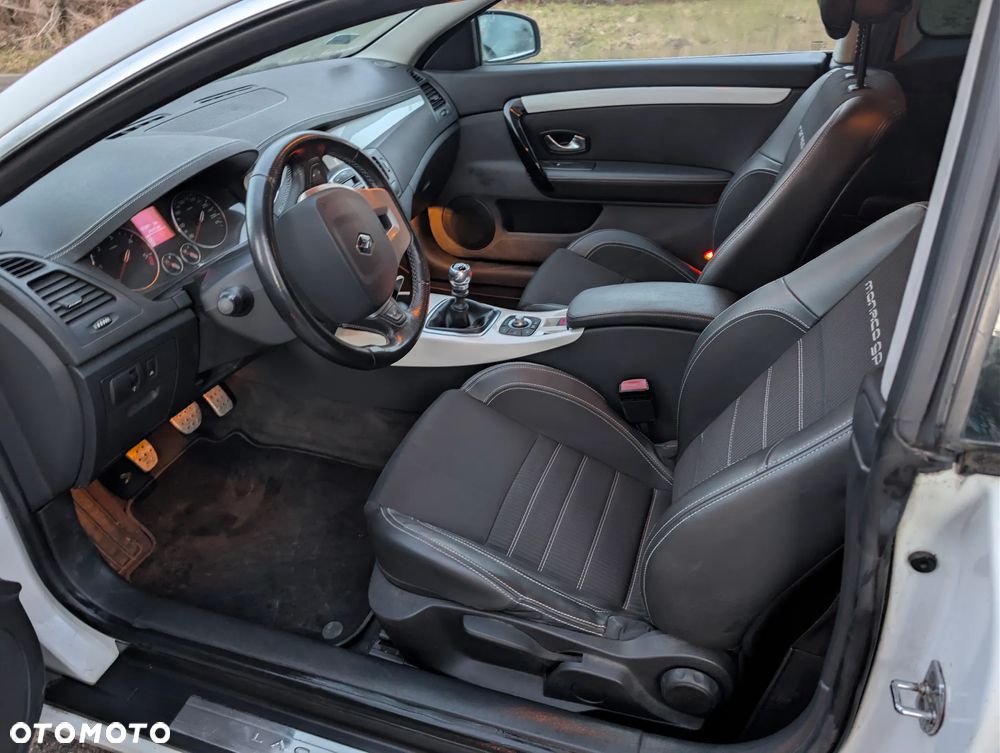 Renault Laguna 2.0 dCi Monaco GP2 - 5