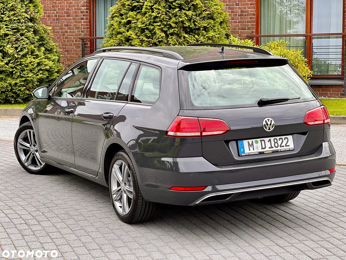 Volkswagen Golf VII 1.6 TDI BMT Comfortline DSG - 19