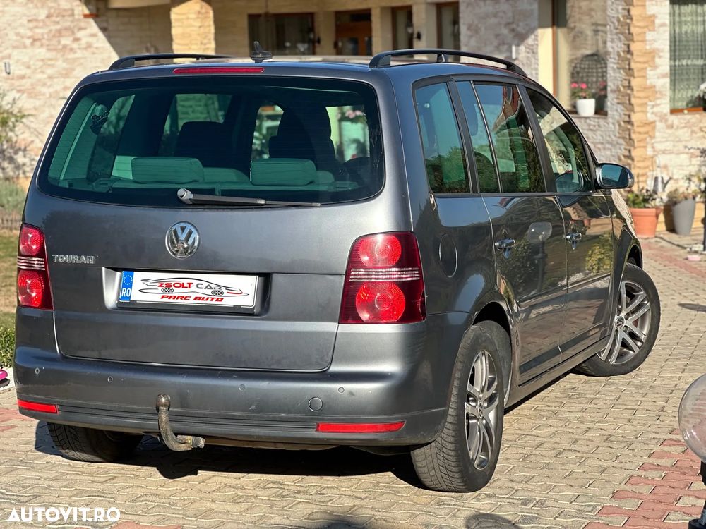 VOLKSWAGEN Touran 2006 — imagine 4