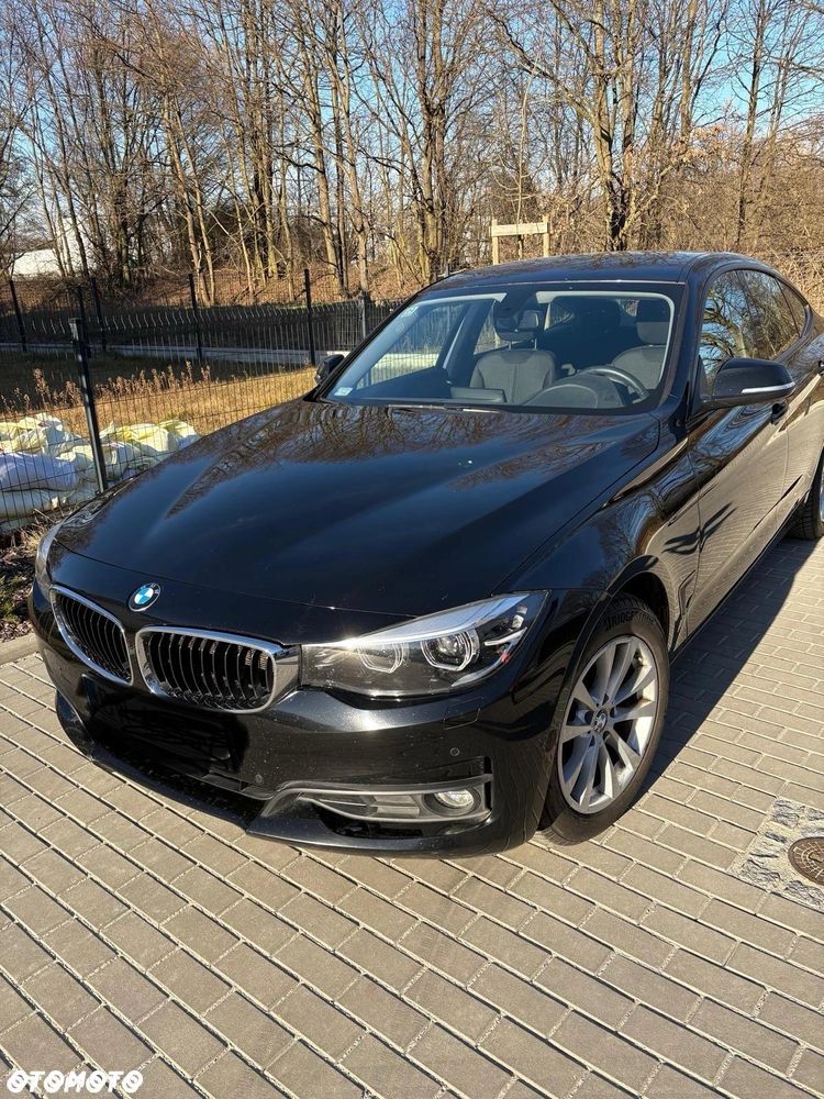 BMW Seria 3 320i GPF xDrive - 1