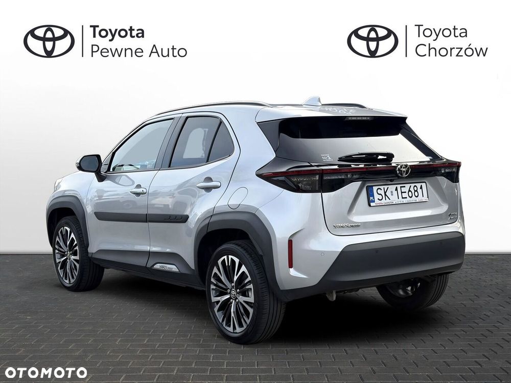 Toyota Yaris Cross Hybrid 1.5 Executive AWD - 3