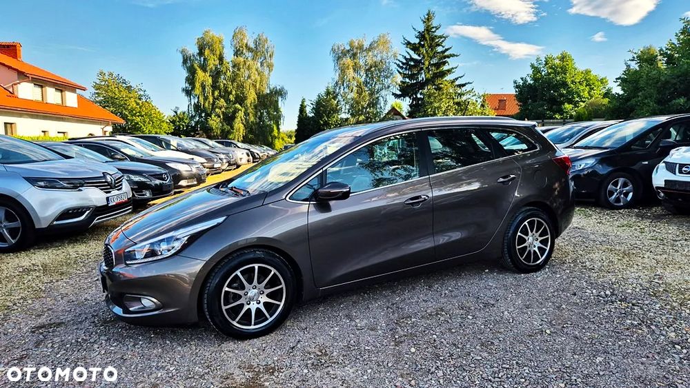Kia Ceed 1.6 GDI XL - 24