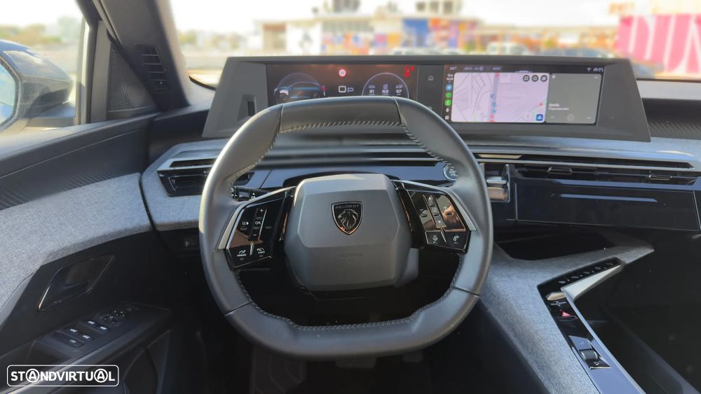 Peugeot 3008 1.2 Hybrid Allure e-DCS6 - 16