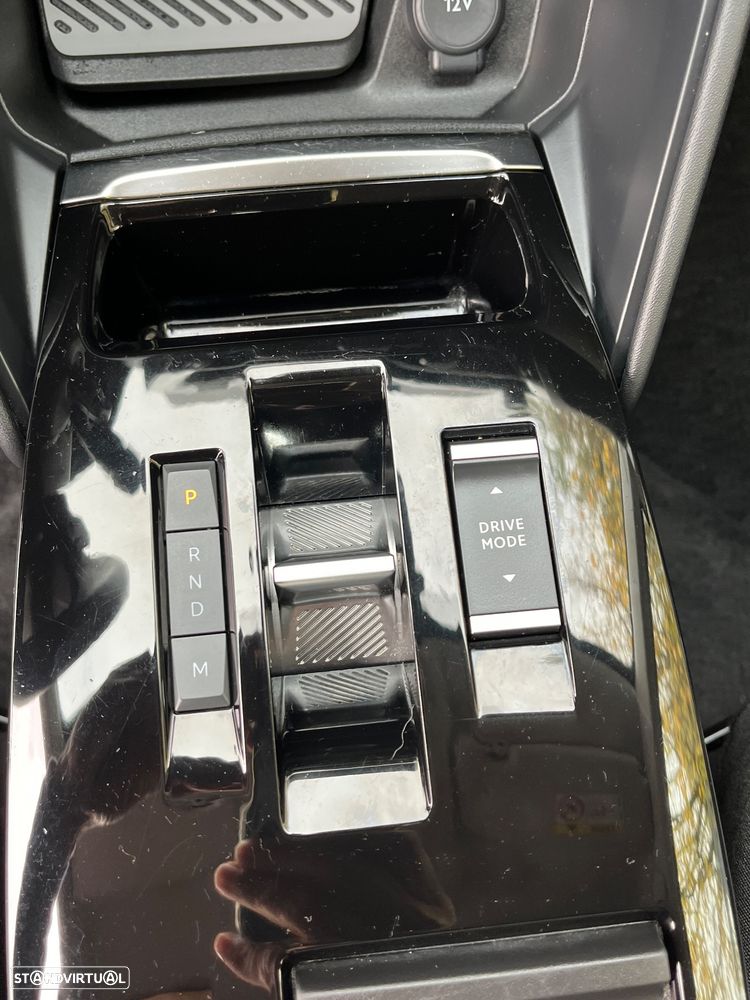 Citroën C4 PureTech 130 Stop&Start EAT8 FEEL PACK - 15