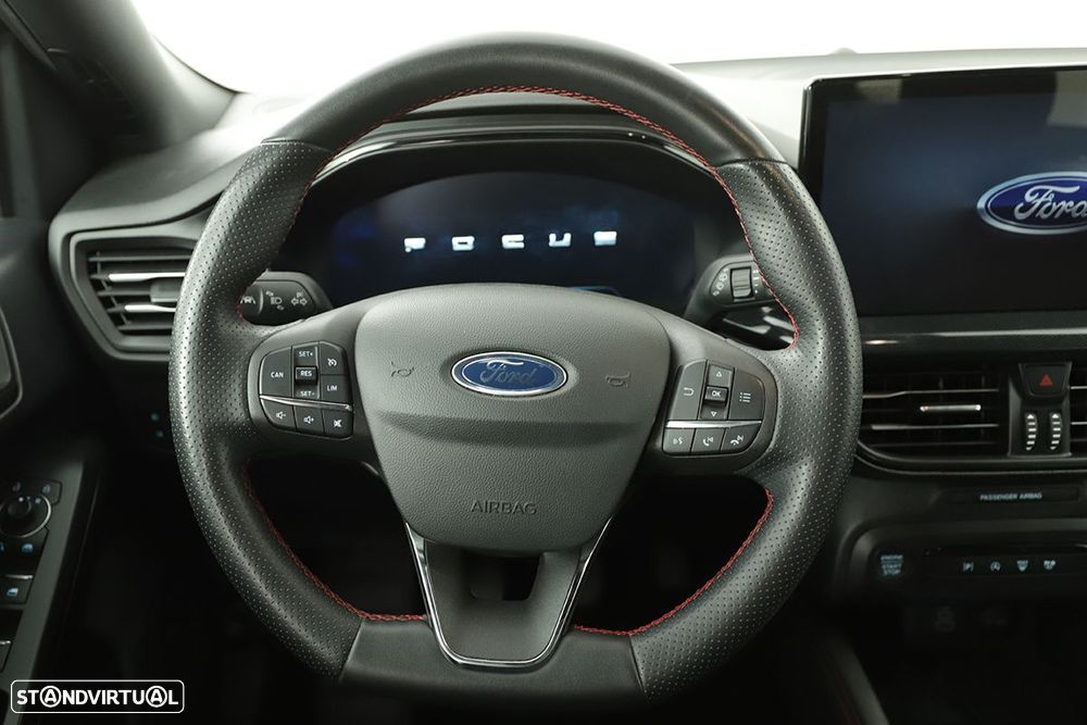 Ford Focus SW 1.0 EcoBoost MHEV ST-Line X - 15