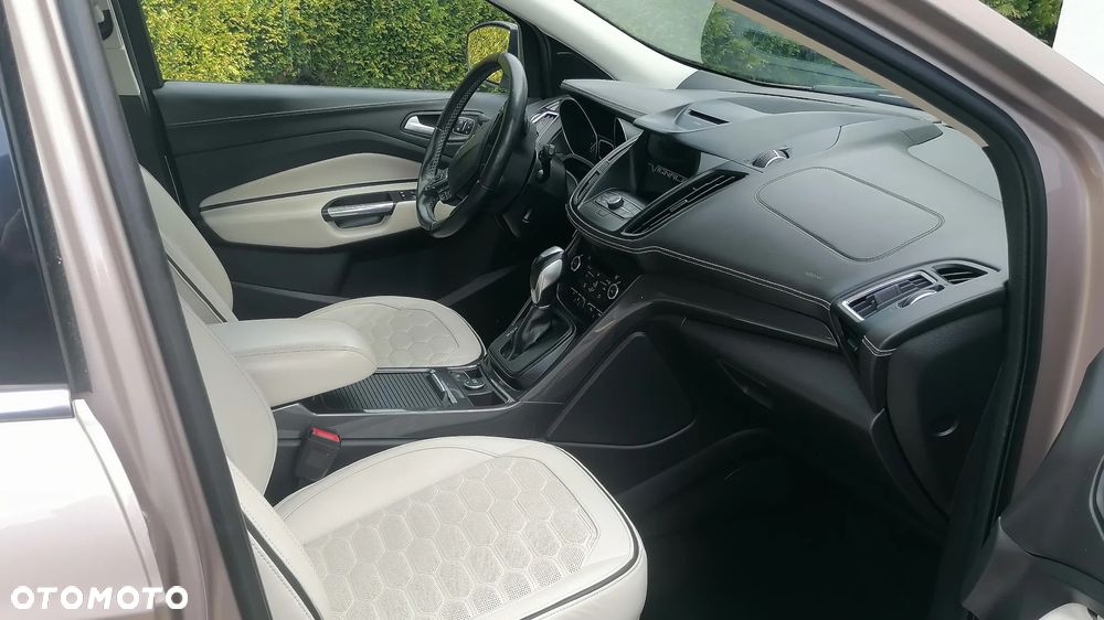 Ford Kuga Vignale 2.0 TDCi AWD - 6