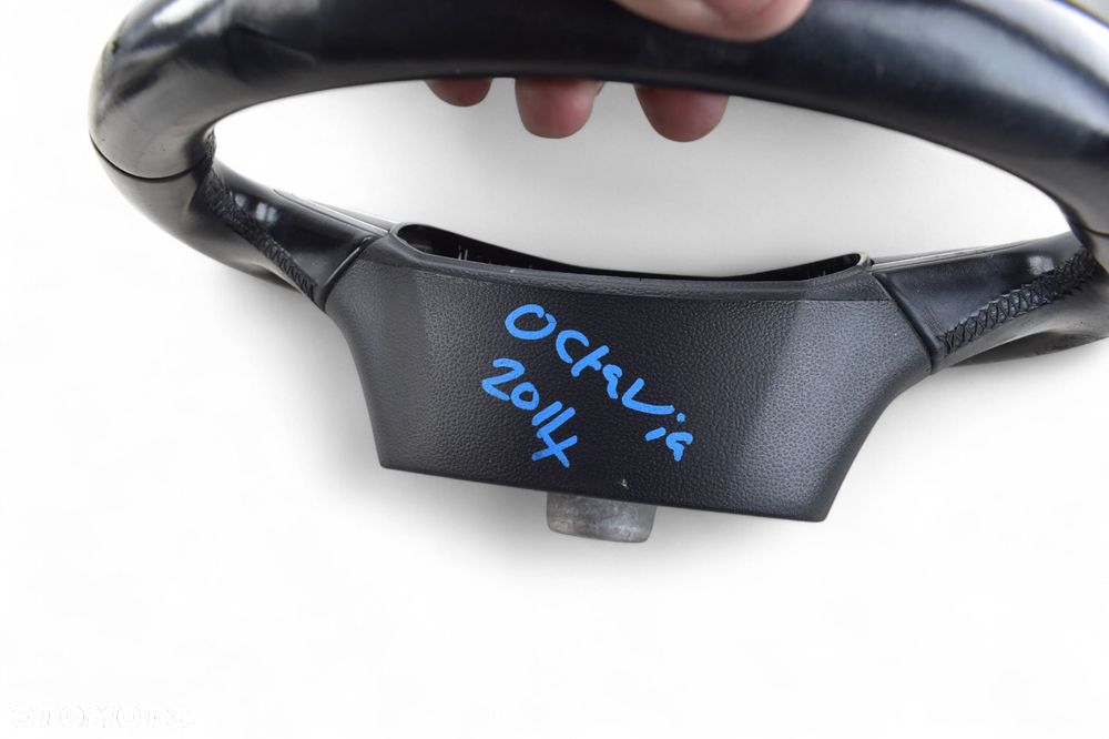 Kierownica Skóra SKODA OCTAVIA III 2014 - 5