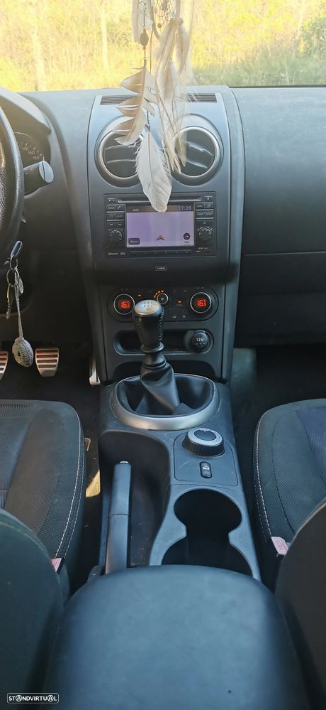 Nissan Qashqai 1.6 dCi 360 S&S - 9