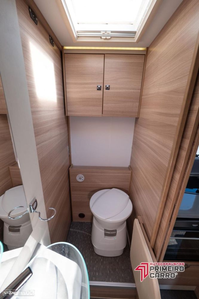Adria Matrix 670 SBC 50 anos 5 lugares - 6