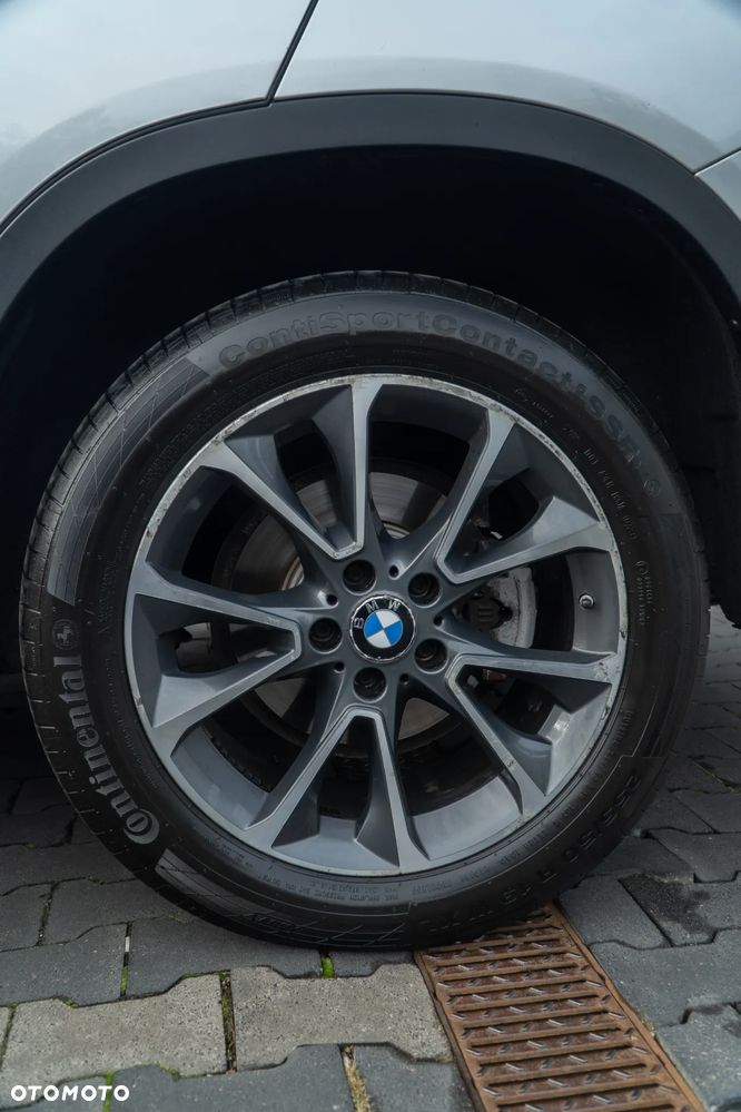 BMW X5 xDrive35i Edition Exclusive - 13