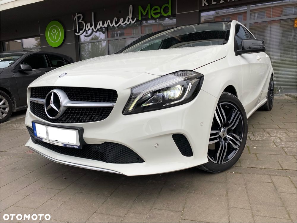 Mercedes-Benz Klasa A 180 7G-DCT Urban - 26