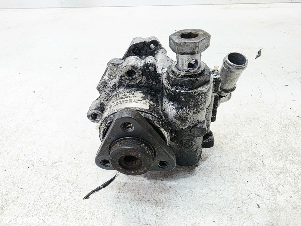 POMPA WSPOMAGANIA AUDI A4 B7 2.7 3.0 TDI 8E0145155T - 7