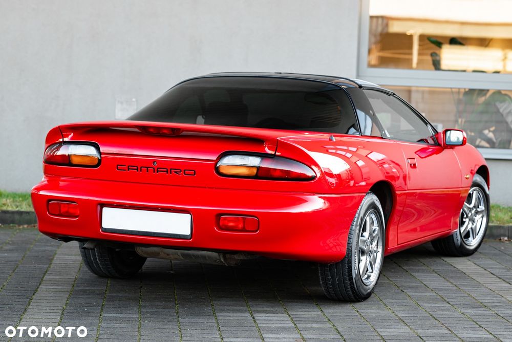 Chevrolet Camaro - 12