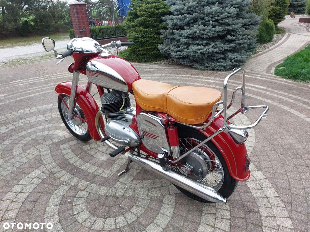 Jawa 350 - 6
