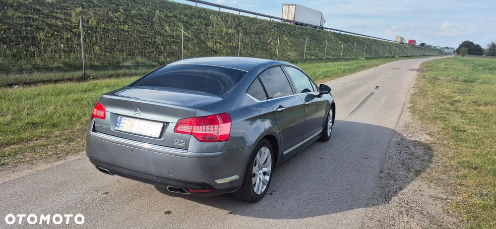 Citroën C5 3.0 HDi V6 Exclusive - 4