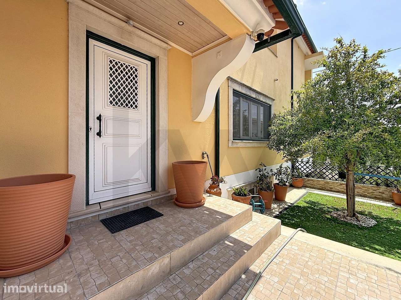 Moradia T3 com Jardim e Estacionamento e Excelente Luminosidade | Alto - Widok 3