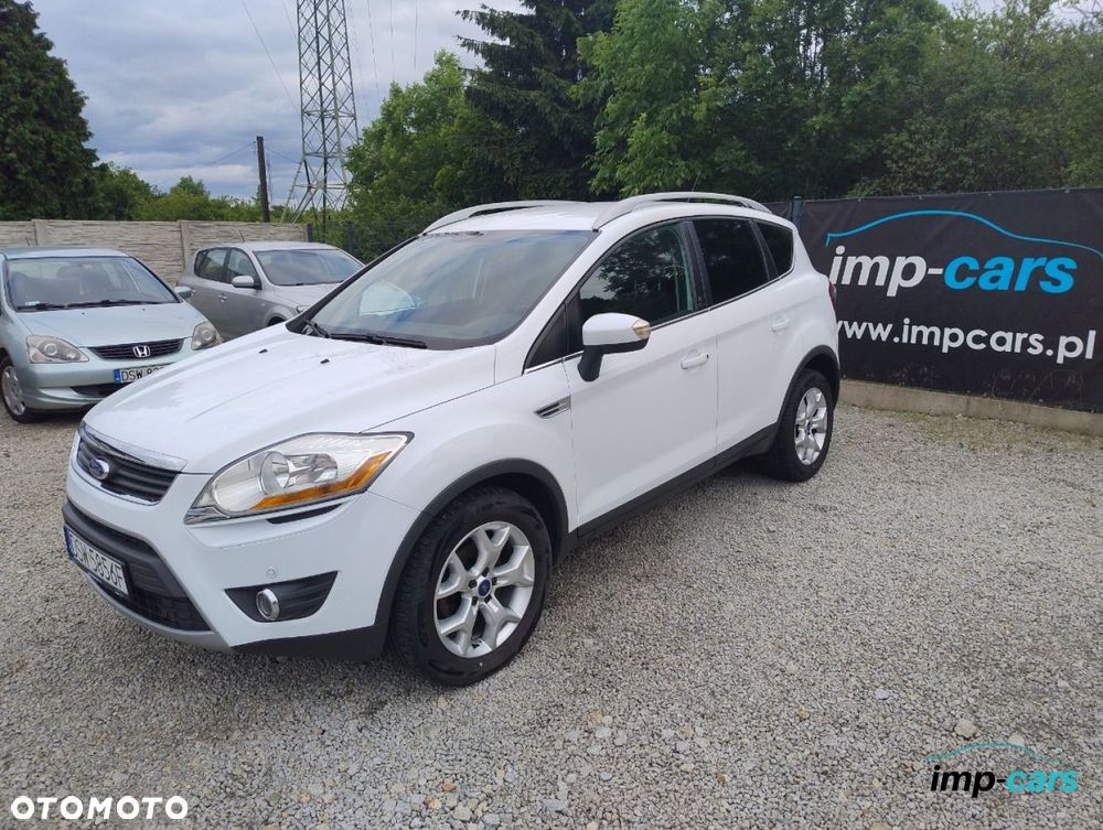 Ford Kuga - 10