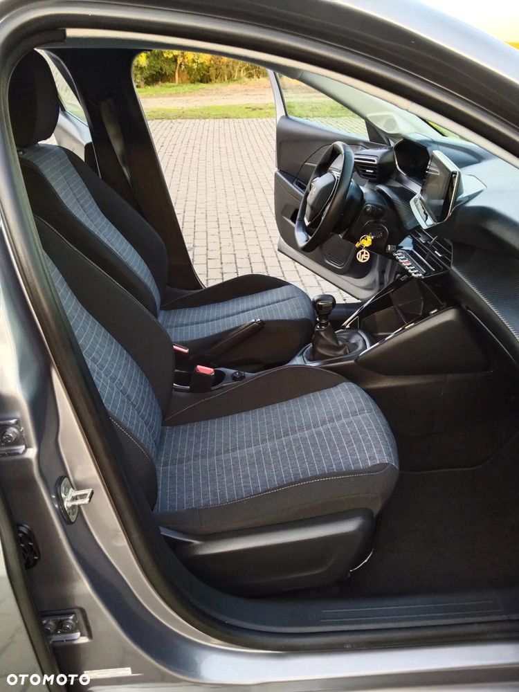 Peugeot 208 1.5 BlueHDi Signature S&S - 17
