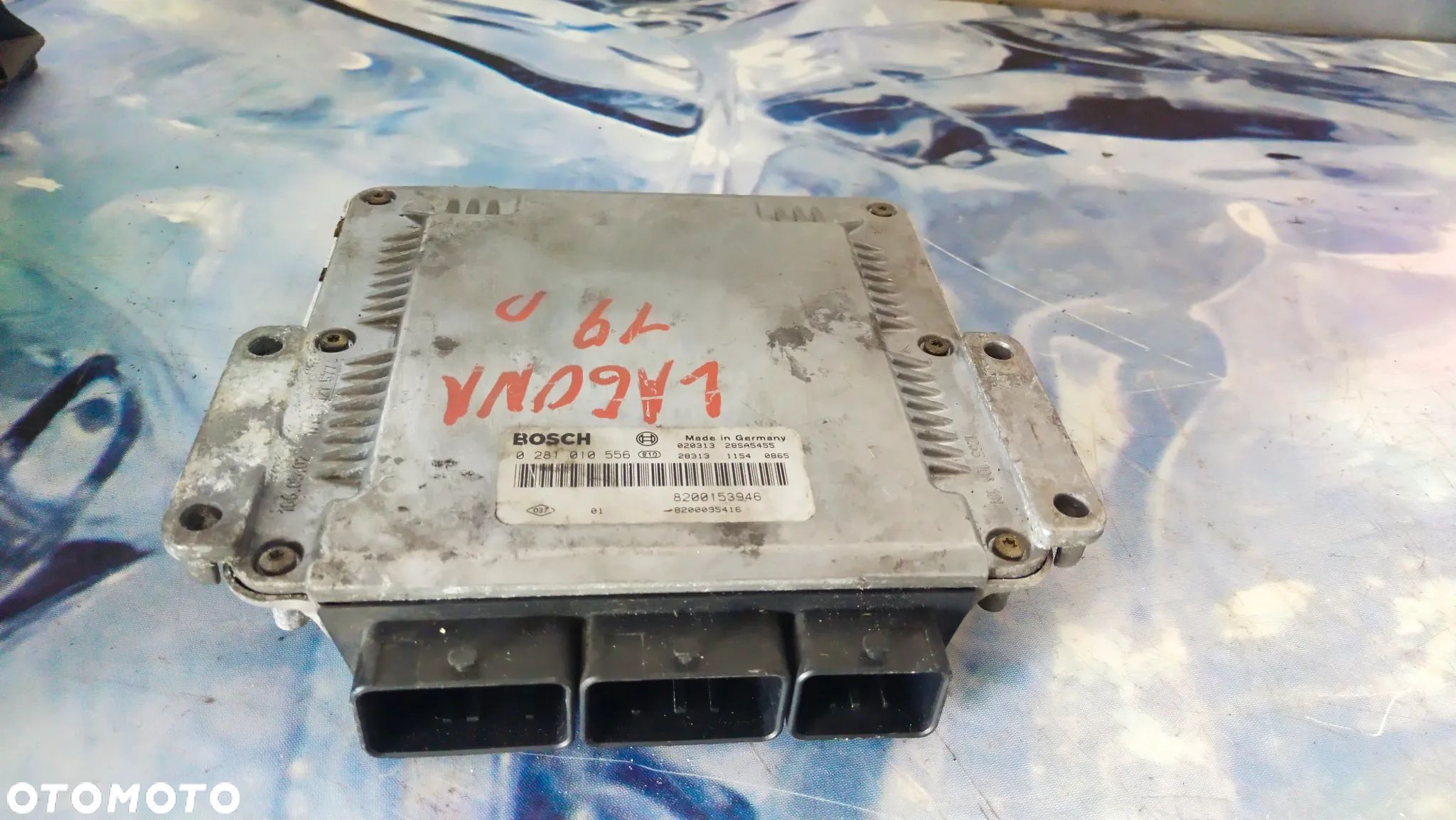 STEROWNIK KOMPUTER SILNIKA Renault Laguna 0281010556 - 1