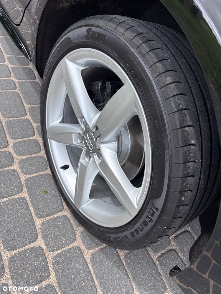 Audi A4 Avant 2.0 TDI DPF clean diesel S line Sportpaket - 33
