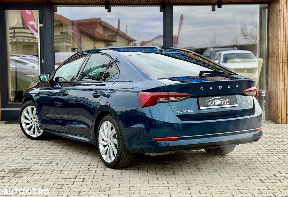 Skoda Octavia 2.0 TDI DSG 4X4 Style - 14