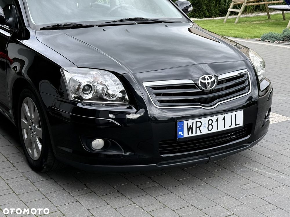 Toyota Avensis 1.8 VVT-i Combi - 35