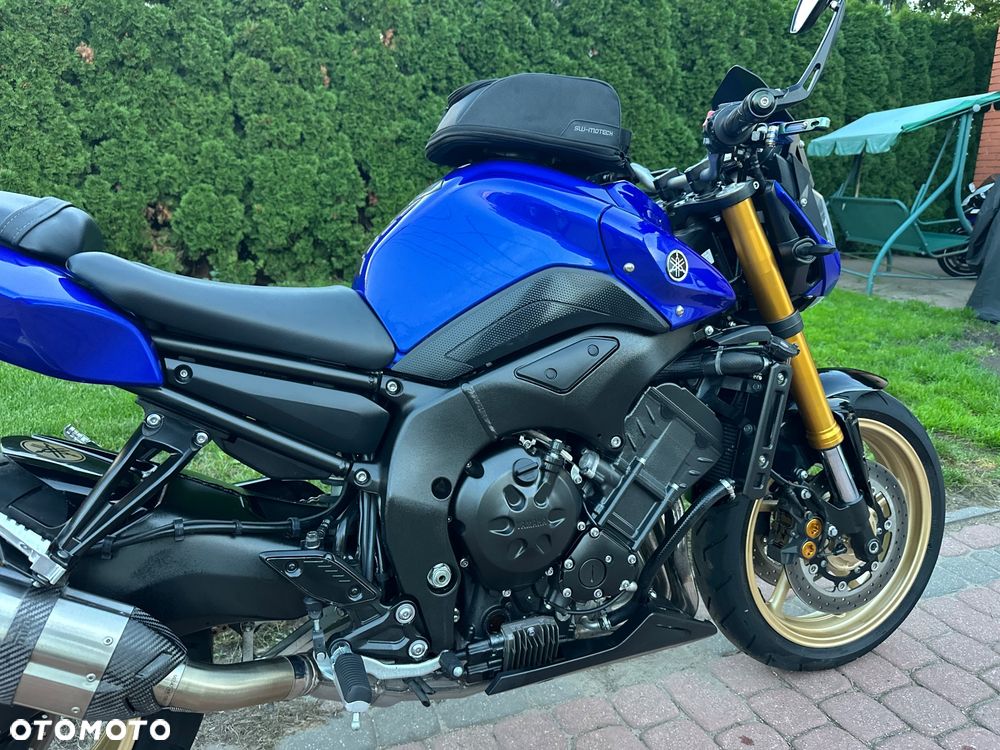 Yamaha FZ8 - 16