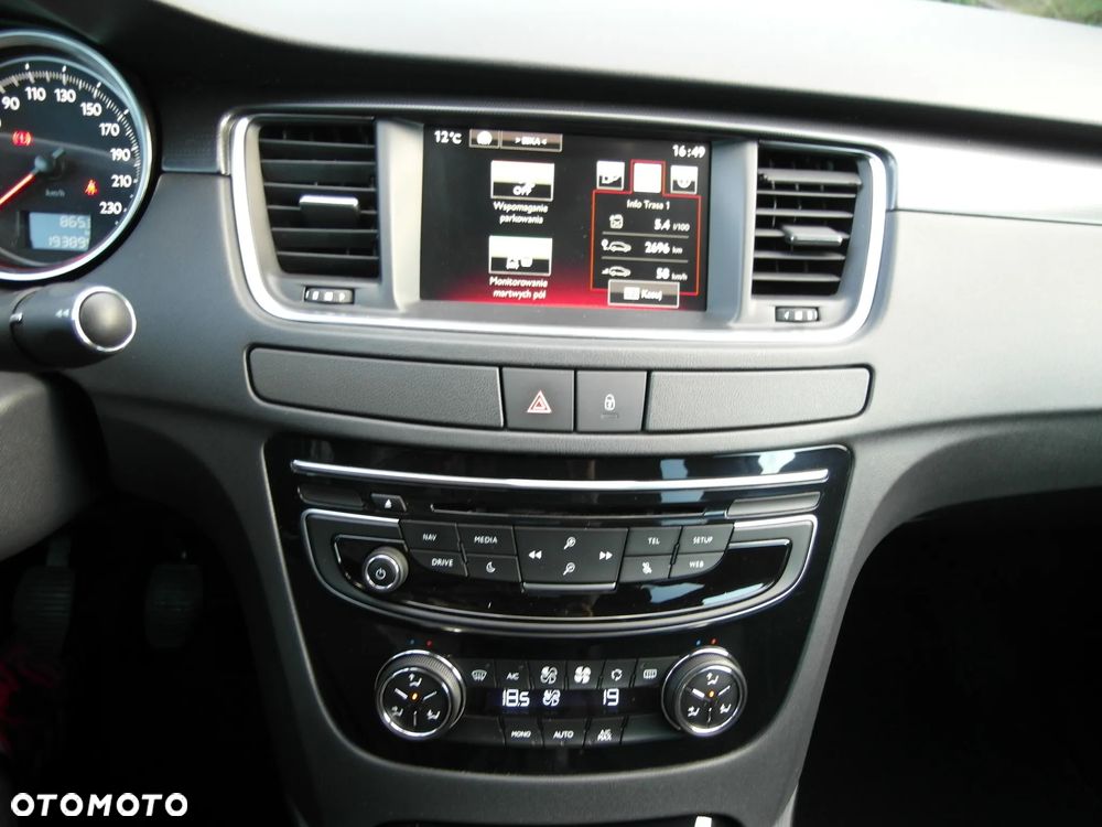 Peugeot 508 BlueHDi FAP 150 Stop&Start Allure - 36