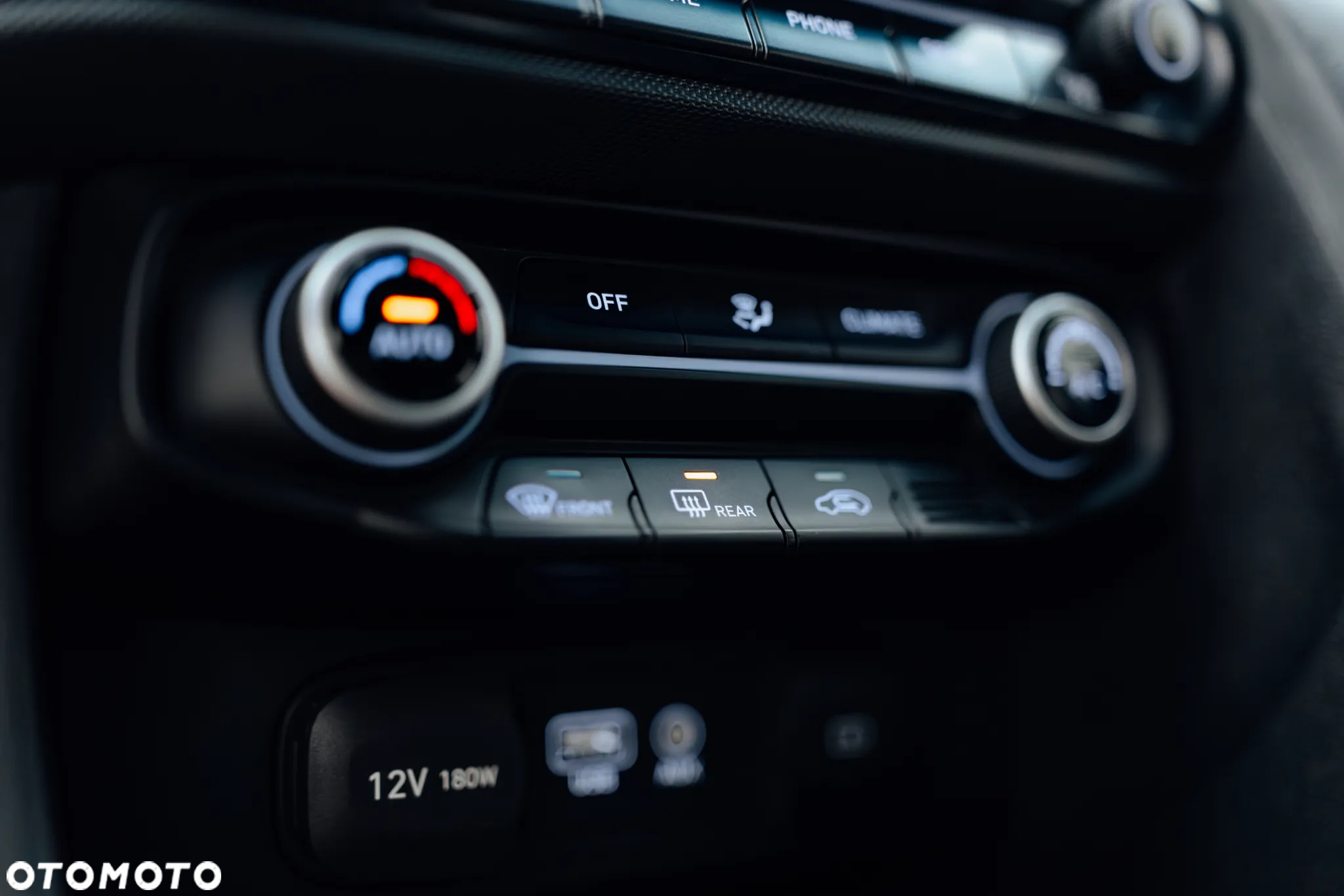 Hyundai Veloster - 20