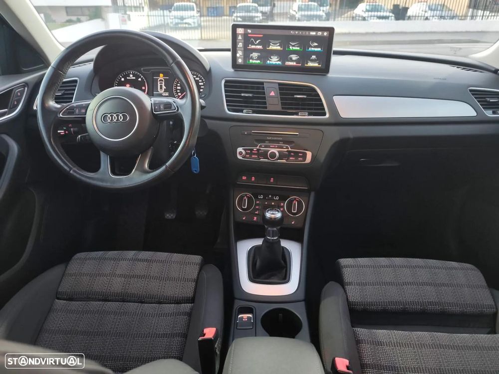 Audi Q3 2.0 TDI Sport - 15