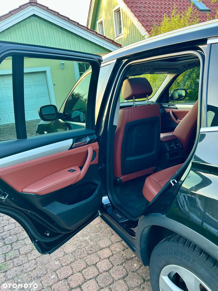 BMW X3 xDrive28i Sport-Aut xLine - 15