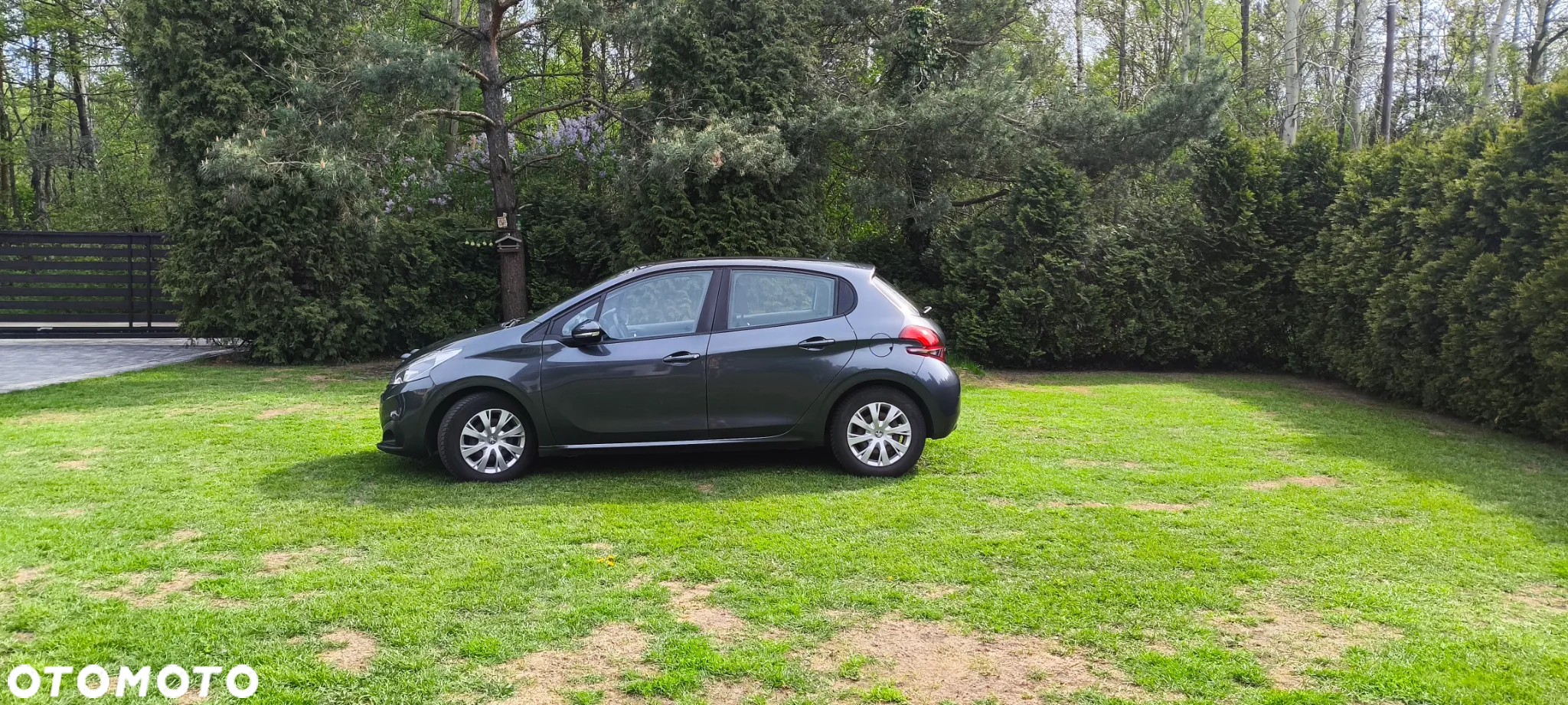 Peugeot 208 1.2 PureTech Allure - 5