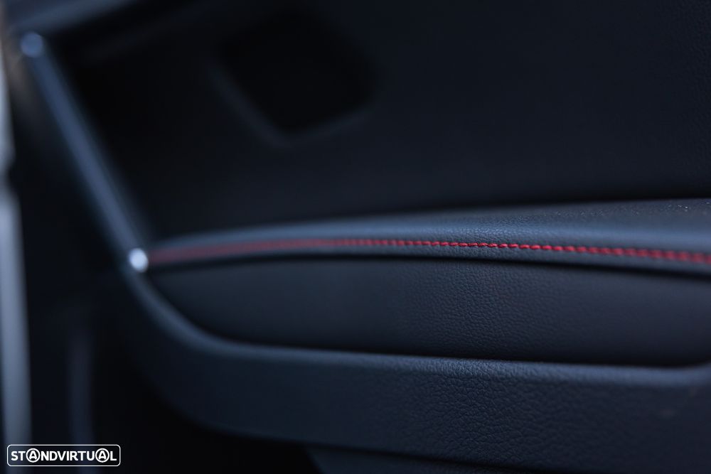 VW Golf 2.0 TSi GTi DSG Performance - 17