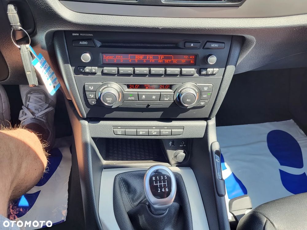 BMW X1 xDrive20d - 11