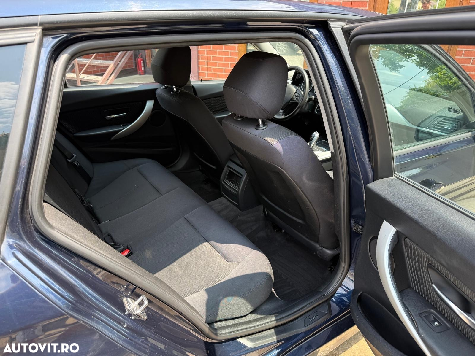 BMW Seria 3 - 16