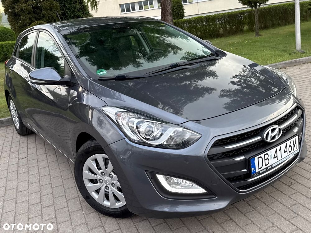Hyundai i30 blue 1.6 CRDi Passion - 19