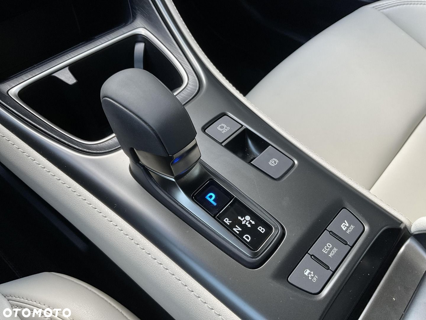 Lexus LBX 1.5 Hybrid Elegant - 27